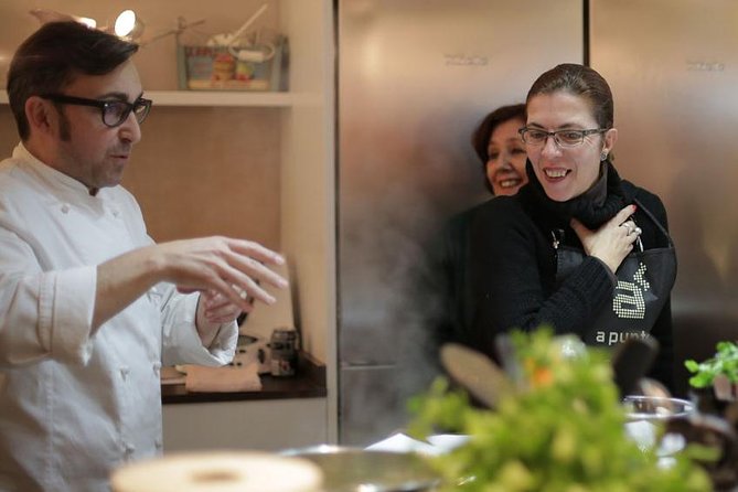 10 Tapas Cooking Class Experience in Madrid with Sangria - The 4:00 pm Tapas Timeline That Feels Like Dinner, Not a Demo