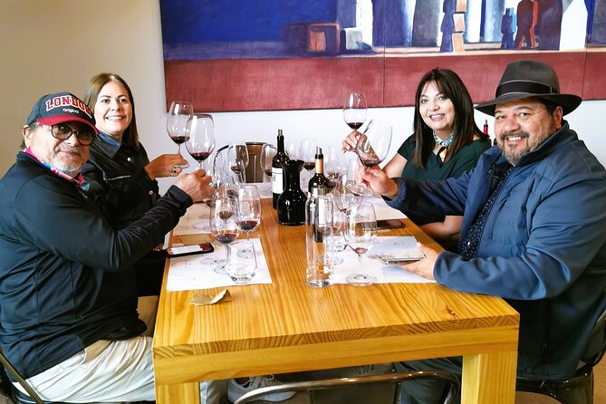 2 wineries tasting & quaint villages 6 hours wine tour in Madrid - Retiro meet-up and the small-group advantage