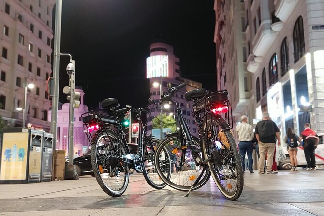 3-Hour Private Tour of Madrid by Bike - Plaza de España and Plaza del Callao: modern Madrid angles for photos