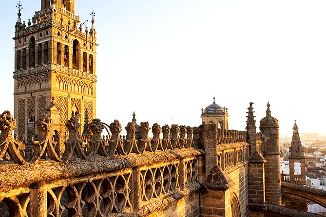 4-Day Guided Tour Cordoba, Seville, Granada and Toledo from Madrid - 8:00 a.m. Madrid departure and your first long drive