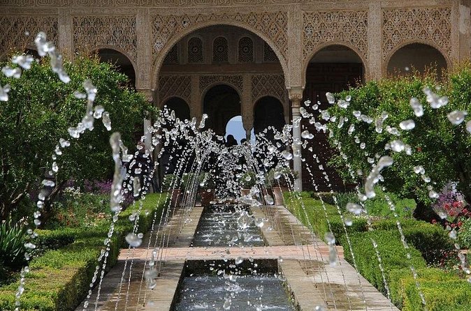 6-Day Andalusia & Toledo from Madrid - Day 3: Córdoba walking tour through the Jewish Quarter