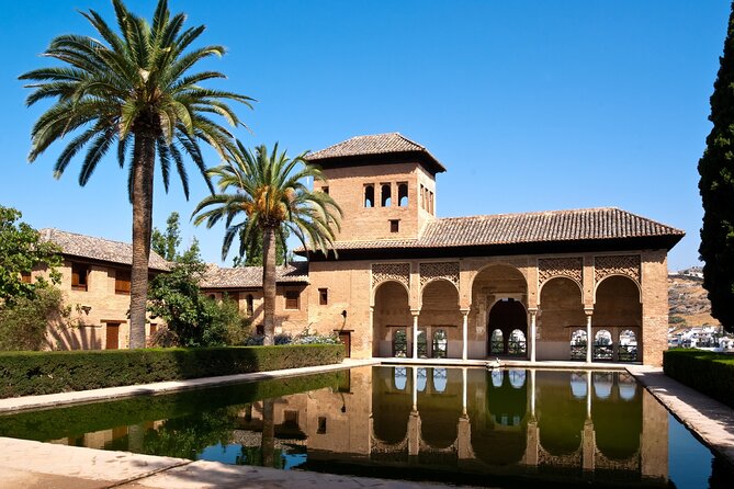7-Day Spain Tour: Cordoba, Seville, Granada, Valencia, Barcelona and Zaragoza from Madrid - Day 4 Valencia: Arts and Sciences City Where Modern Spain Shows Up