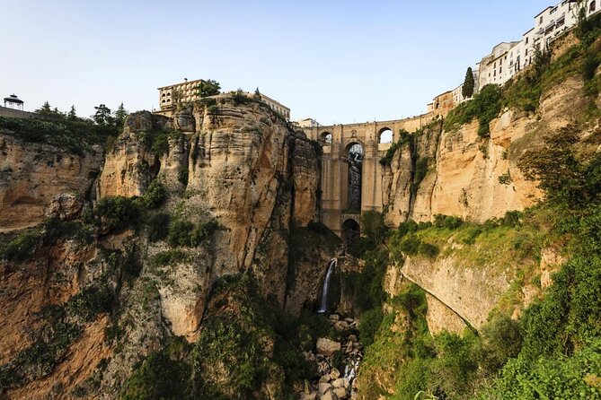 Andalusia 5-Day Guided Tour from Madrid via Cordoba - Key Things That Make This Tour Work Well