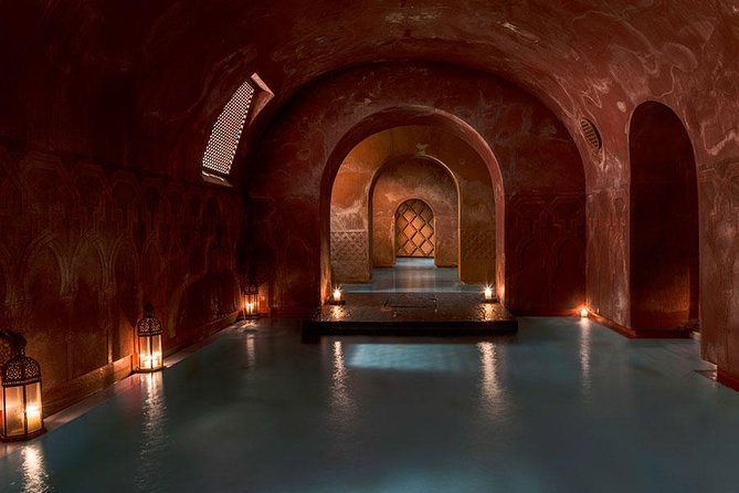 Arabian Baths and 15 min massage at Madrid's Hammam Al Ándalus - Entering Hammam Al Ándalus off C. de Atocha
