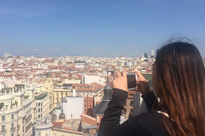 Architecture tour Gran Vía from its best rooftops 20thC - Timing, walking style, and the comfort reality check
