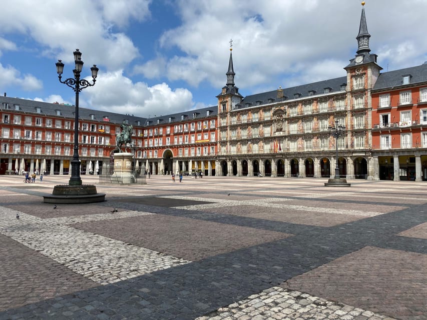 Architecture Tour: Old Historic Madrid with an architect - Why old Madrid’s layers make sense in 3.5 hours