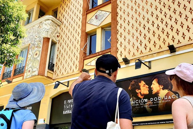 Architour through Lavapiés and Rastro with an architect - Plaza de Tirso de Molina: the neighborhood intro that sets the rules