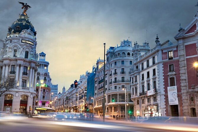 Arrival Transfer from Madrid Airport MAD to Madrid in Private Van - Why a private van is such a smart start at Barajas (MAD)