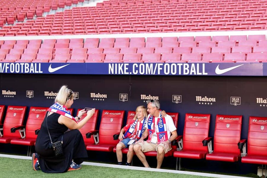 Atlético de Madrid Stadium Tour and Honorary Kick-Off - Price and value: does $88 make sense for 2 hours?