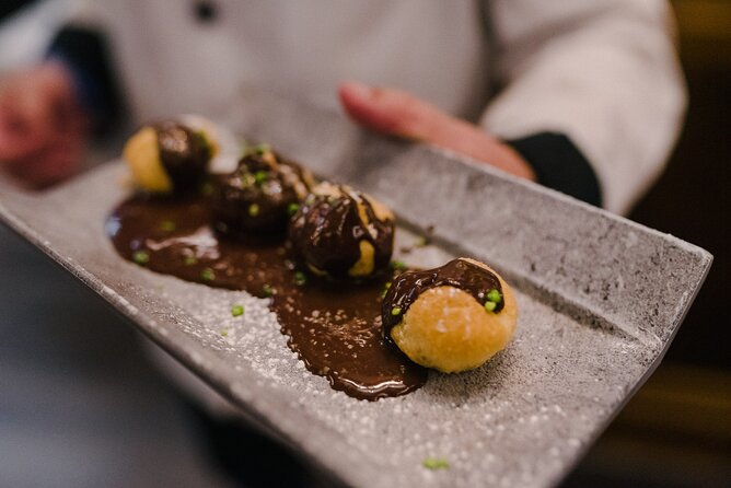 Authentic Flamenco, Tapas & Wine Madrid Experience - Key Things That Make This Evening Work