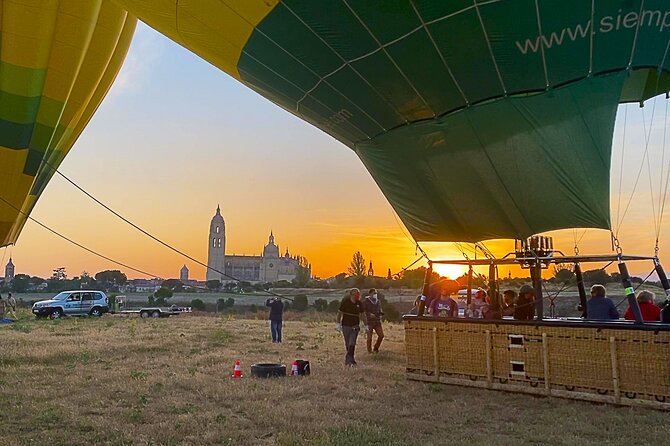 Balloon ride in Segovia with optional transportation from Madrid - Timing and the 9:00 am start: how to plan without losing half your day