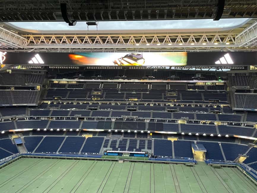 Bernabeu Premium Guided Tour: passion, trophies, & the heart of Real Madrid - The Basketball Section: A Bonus If You Want More Than One Sport