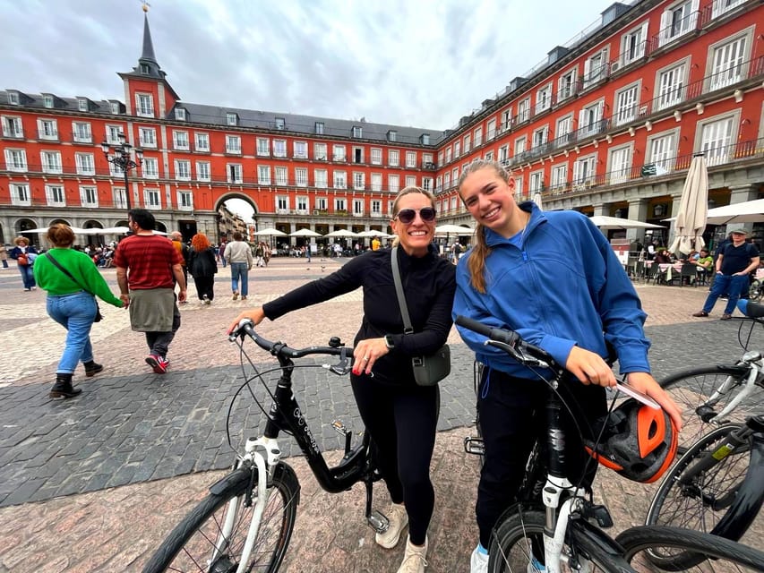 Best of Madrid: 3-Hour Guided Bike Tour in Small Groups - Safety on Madrid streets: where the route feels easy and where it takes focus