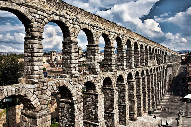 Best Toledo & Segovia Private Tour with Hotel Pick up from Madrid - Toledo Start: Alcázar Views and Zocodover Square