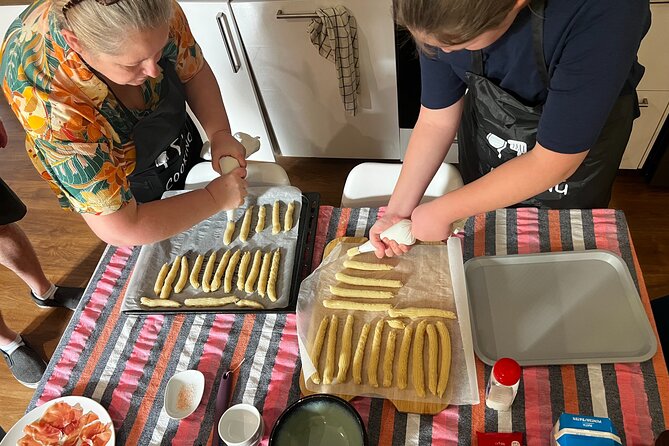 Chocolate & Churros Cooking Class in Madrid - Key things to know before you cook