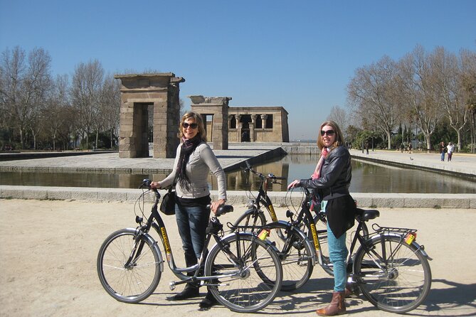 City Bike Rental with Phone Holder and Self Guided Tour - Price and value: what $17.97 really buys