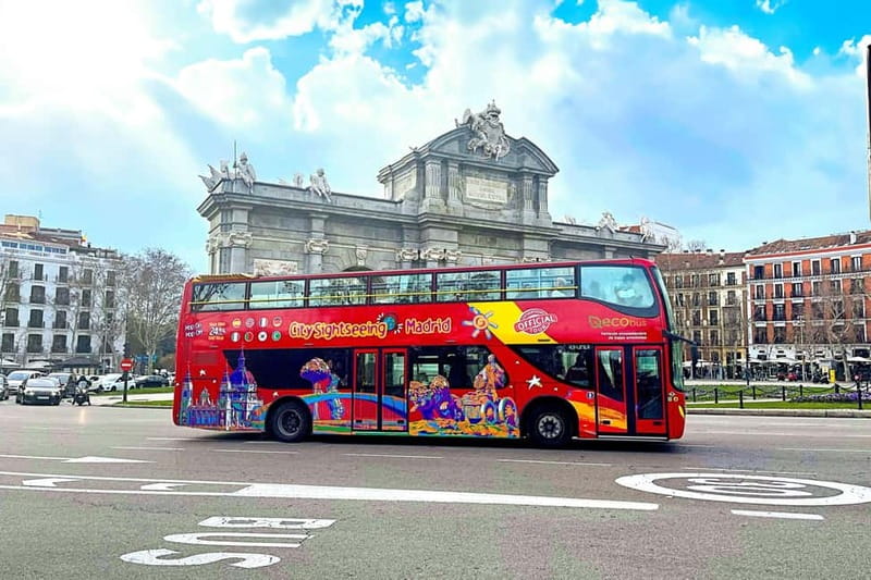 City Sightseeing Madrid Panoramic Bus Tour & Bookable Extras - The Green Route panoramas (Plaza de Neptuno)
