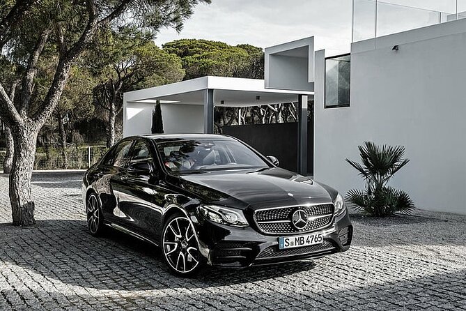 Departure by Private Sedan from Madrid City to Madrid Airport MAD - Private sedan to MAD: what this transfer actually gives you