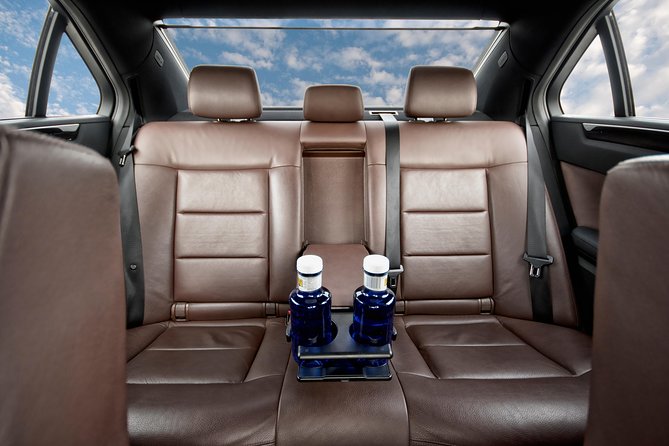 Departure by Private Sedan from Madrid City to Madrid Airport MAD - Hotel pickup details: the part that saves real time