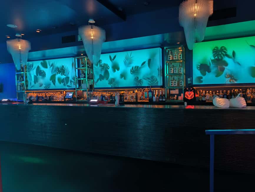 Disco night at Samsara, calle de la Cruz, 7, Madrid - Ticket price and what you actually get for $18