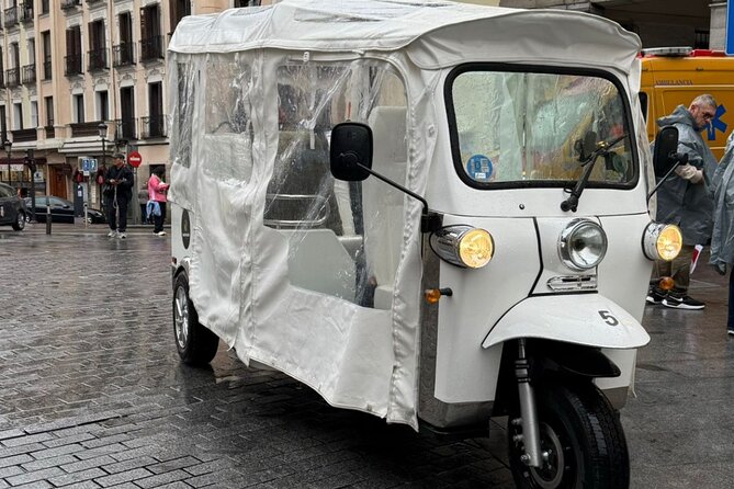 Discover Madrid in a Fun & Eco-Friendly Tuk-Tuk – Private Tour - Santiago Bernabéu, Plaza Colón, and the Madrid of Modern Identity