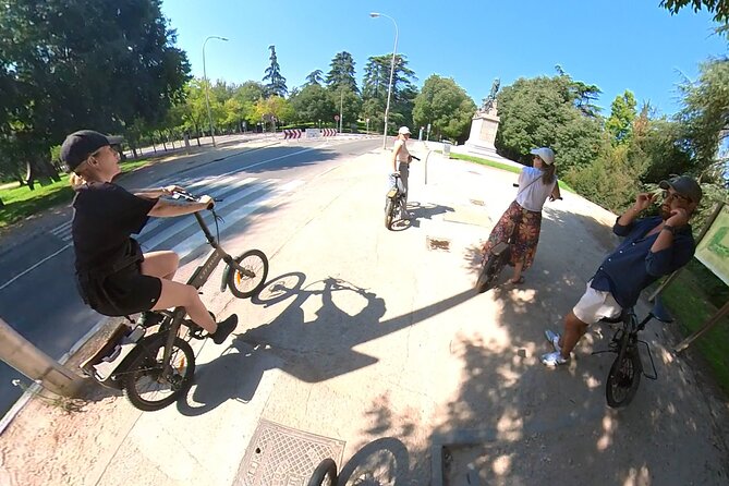 E-Bike Rental in Madrid - Retiro Park Paths and Madrid Río: How to Handle Hills Without Regret