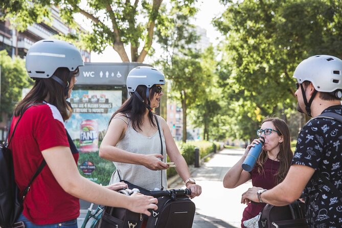 EBike Tour Madrid Río Park and Casa de Campo insights Small group - Who this tour suits best (and who should plan ahead)