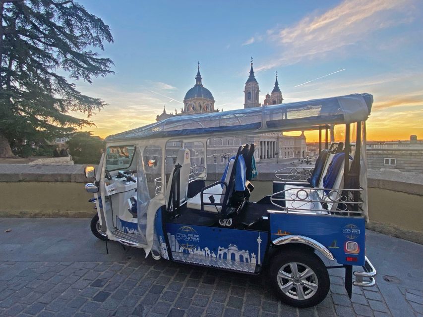 Effortless Madrid Historic Sights Tour by Electric Tuk-Tuk - Why an Electric Tuk-Tuk Works for Madrid’s Historic Center
