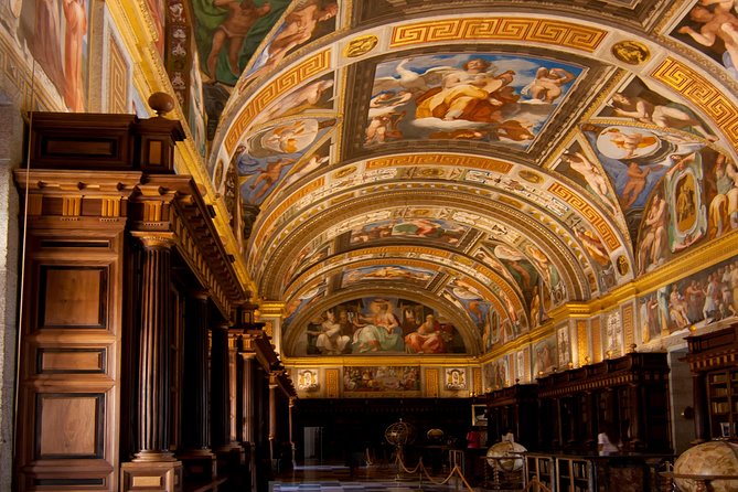 El Escorial and Valley of the Fallen Private Tour - Pickup and timing: what the 5 hours really means
