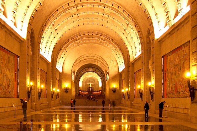 Escorial and Valley of the Fallen Private Tour by Minivan - Who should book this minivan tour?