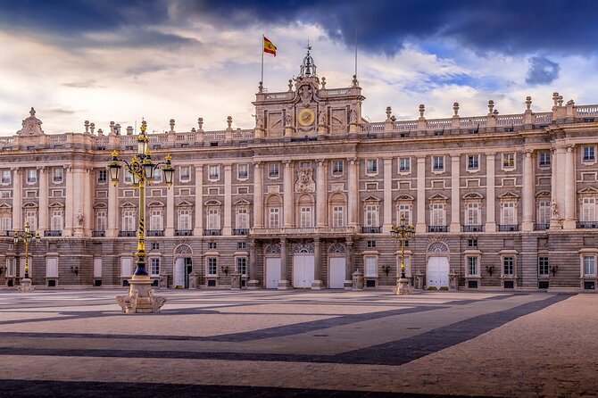 Essential Madrid: Private Walking tour - Value, pace, and who this tour fits best
