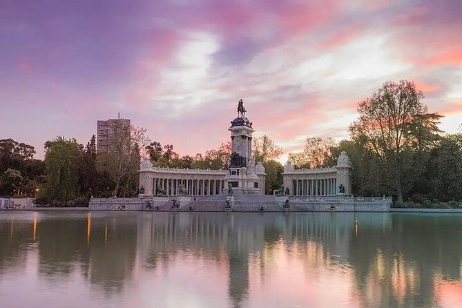 Essential Madrid: Private Walking tour - Starting at Francisco de Goya and Neptune’s Fountain area