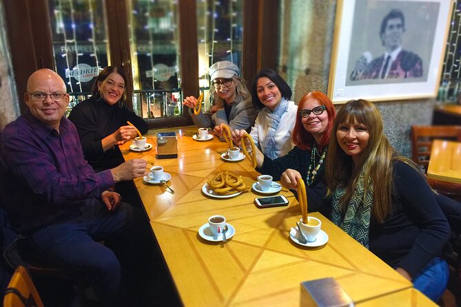 Flavours & Flamenco in Madrid Experience + Pub Crawl - Pub crawl layout: 3–4 bars, one shot at each, and free entry