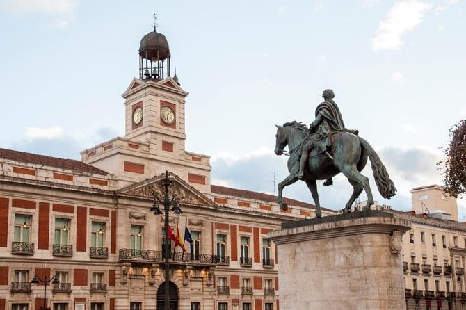 Flavours & Flamenco in Madrid Experience + Pub Crawl - Flamenco at a top tablao: what you’re getting and what to watch