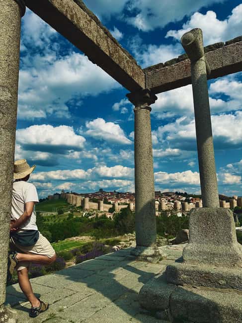From Madrid: Ávila and Salamanca, a day among history and walls - Meeting point and how the small-group setup changes everything