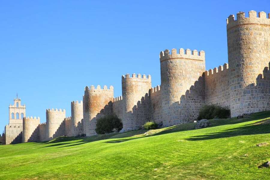 From Madrid: Ávila and Salamanca Guided Day Trip - The 1-Hour Transfer: How to Stay Fresh for Ávila