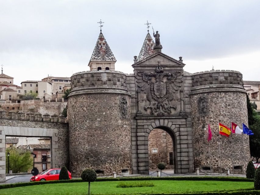 From Madrid: Day-Trip to Segovia, Avila & Toledo - Guides and on-the-ground feel: what makes this trip work