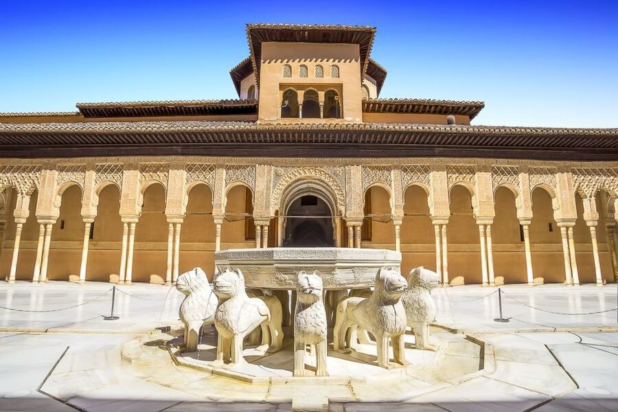 From Madrid: Discover the Best of Andalusia, 4 Nights - Toledo on the Way Back: A Short Stop That Lands
