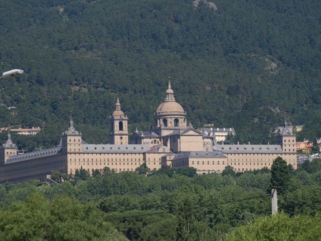 From Madrid: El Escorial, Valley and Segovia Day Trip - Monastery of El Escorial: What You’ll Actually Get to See