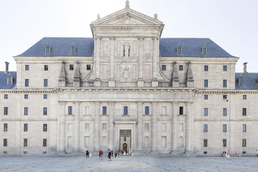 From Madrid: Escorial Monastery & Valley of the Fallen Trip - Should you book this Escorial and Valley of the Fallen trip?