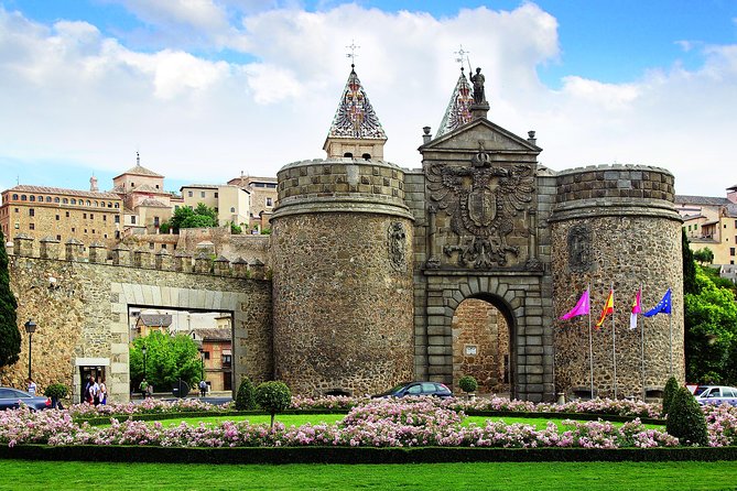 From Madrid: Gems of Andalusia 6-Day Sightseeing Tour - Day 5: Granada’s Alhambra and Generalife Gardens (Plus Optional Flamenco)
