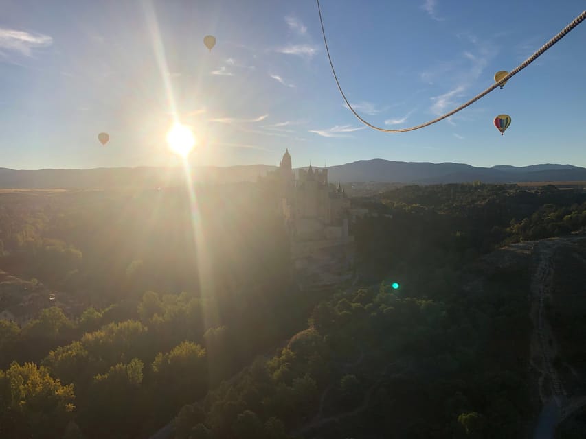 From Madrid: Hot Air Balloon over Segovia with Transfer - The One-Hour Flight: Alcázar, Aqueduct, and Old City Views