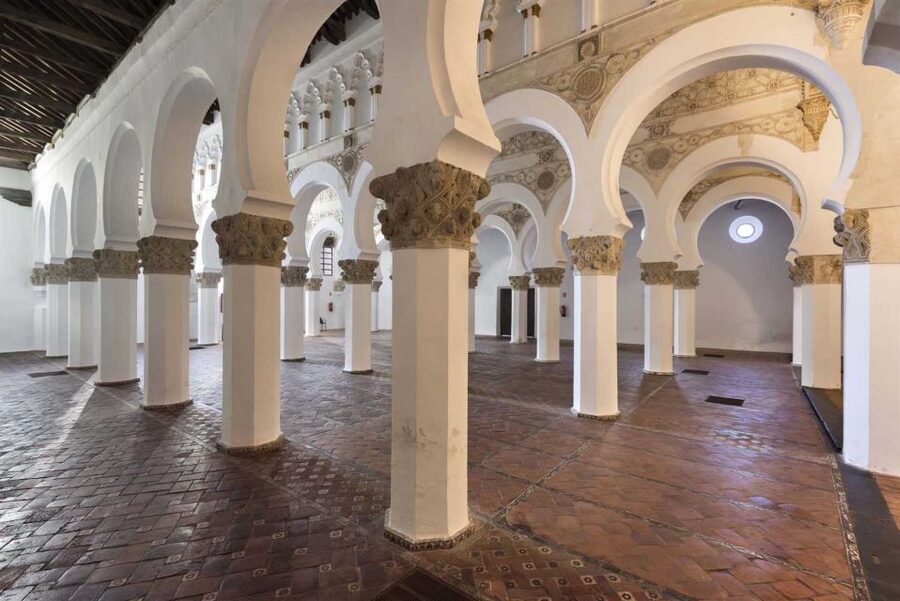 From Madrid: Toledo and Segovia Highlights Private Tour - The 10-hour private format (and what you’re really paying for)