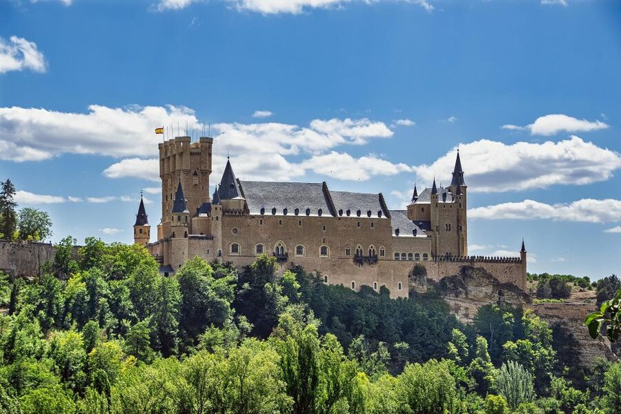 From Madrid: Toledo and Segovia Highlights Private Tour - Tickets, extra costs, and how to plan your day budget