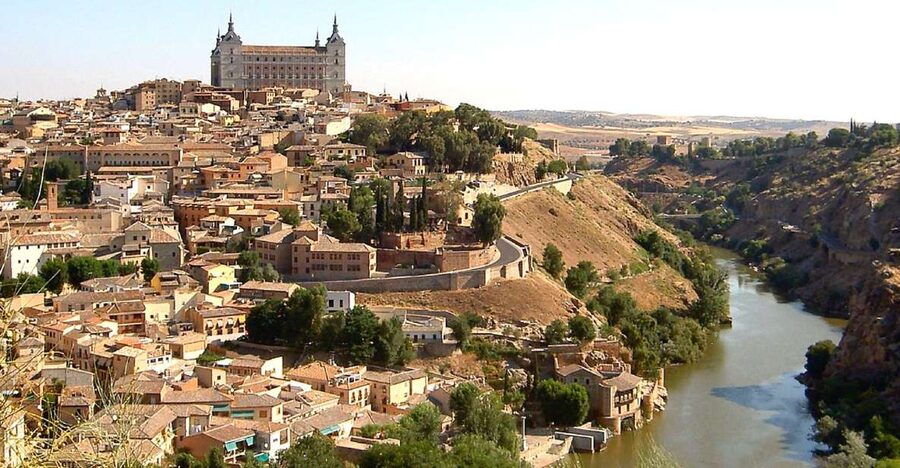 From Madrid: Toledo Full-Day Trip with Optional Cathedral - Getting To Toledo From Madrid Without Turning It Into a Project