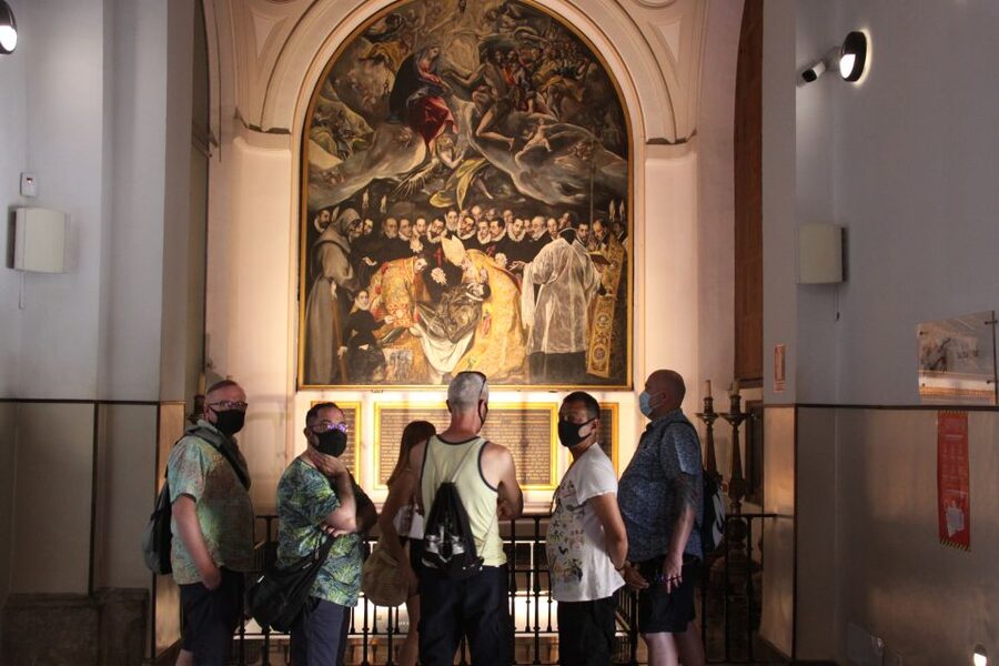 From Madrid: Toledo & Jewish Quarter Half-Day Tour - Toledo Cathedral: retable glow, plus why the timing can feel long