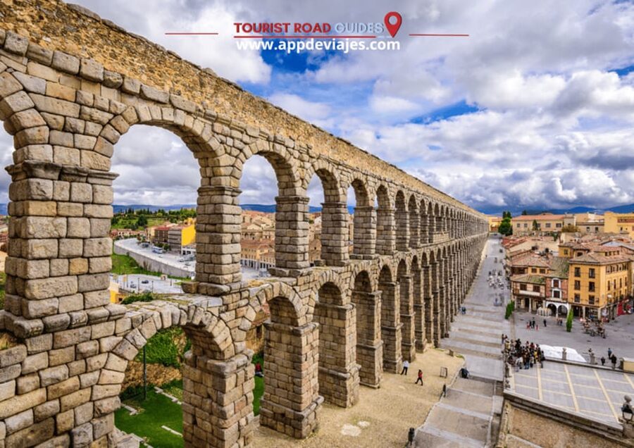 From Madrid: Tour Private Toledo & Segovia - How the day starts in Madrid (and why it matters)