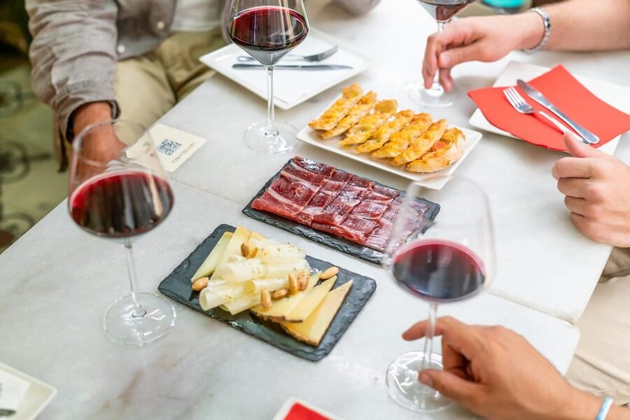 From Madrid: Traditional Villages, Winery Tour & Tapas Lunch - Aranjuez UNESCO: gardens, palace atmosphere, and a calmer pace