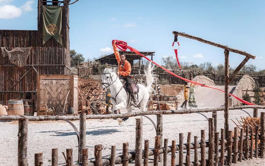 From Madrid: Transfer & Entrance to Puy du Fou España - The Toledo-area views: a scenic warm-up before the park