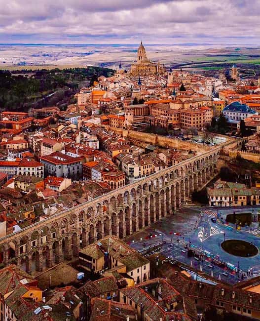 From Madrid: Travel through Segovia and Ávila in a small group - Segovia Cathedral: Gothic Grandeur Without the Hassle